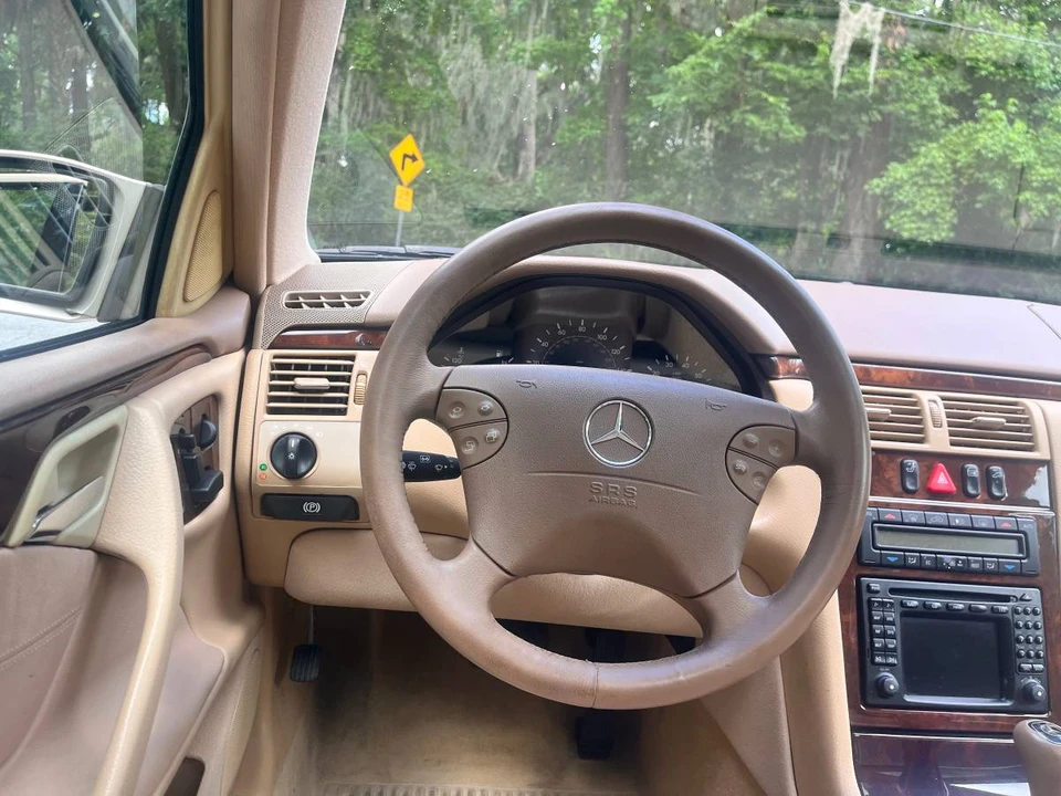 2000 Mercedes-Benz W210 E-Class - Image 13 of 18