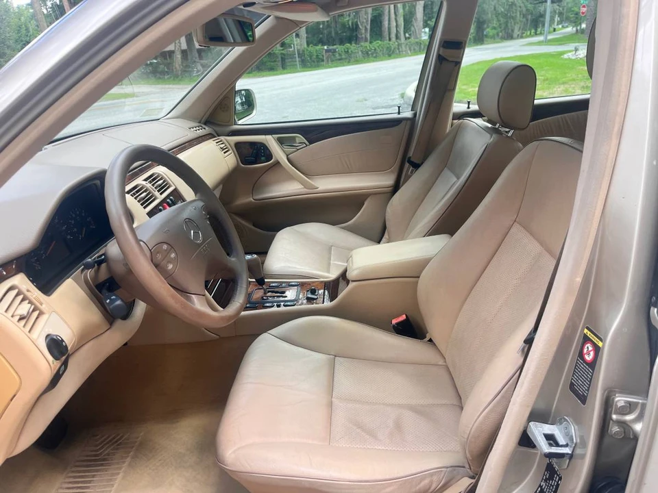 2000 Mercedes-Benz W210 E-Class - Image 7 of 18
