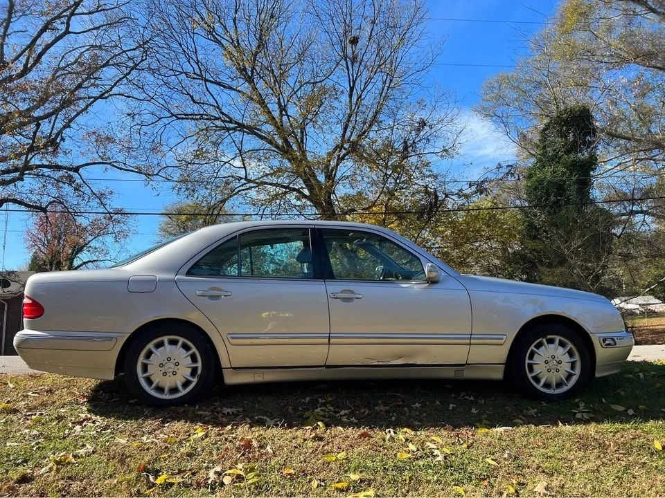 2000 Mercedes-Benz W210 E-Class - Image 4 of 9