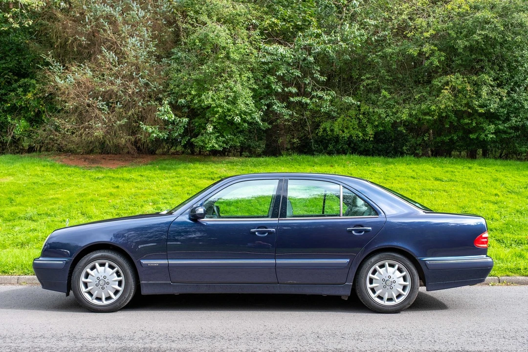 2000 Mercedes-Benz W210 E-Class - Image 25 of 30
