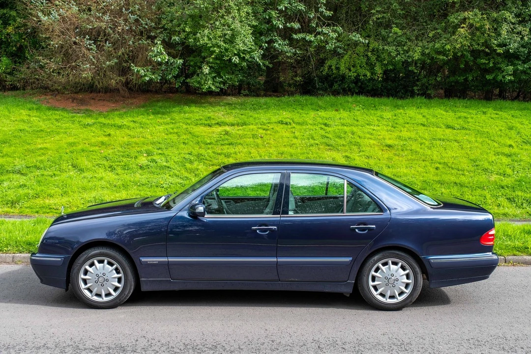 2000 Mercedes-Benz W210 E-Class - Image 24 of 30
