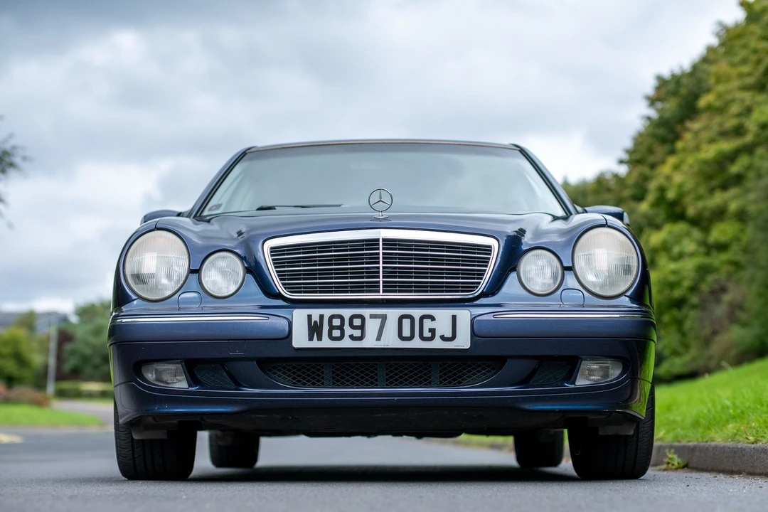 2000 Mercedes-Benz W210 E-Class - Image 9 of 30