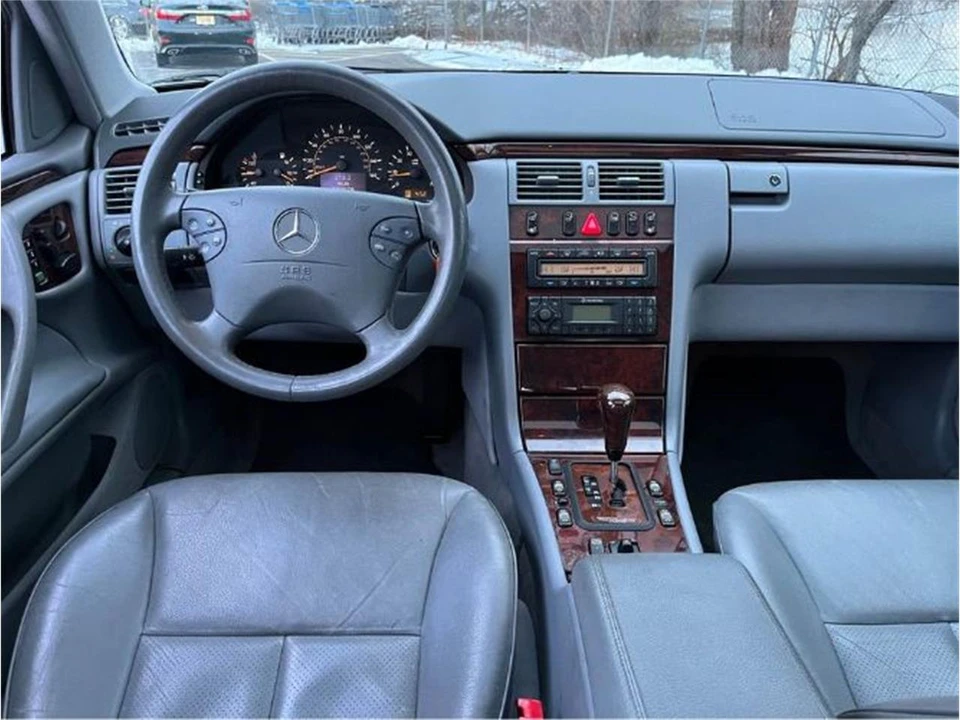 2000 Mercedes-Benz W210 E-Class - Image 9 of 20