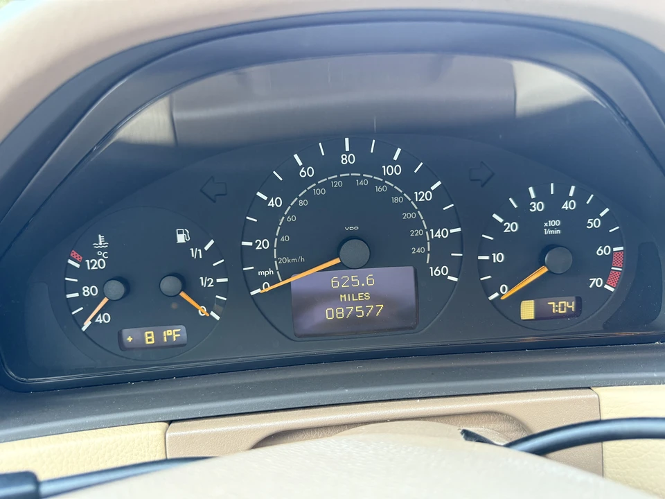 2000 Mercedes-Benz W210 E-Class - Image 29 of 31