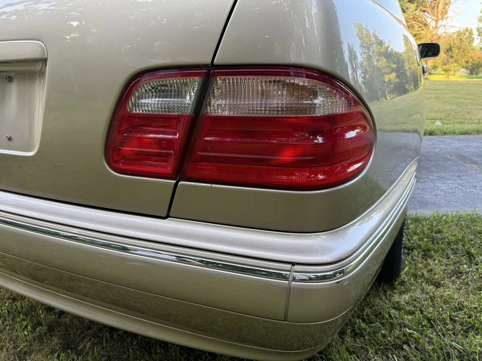 2000 Mercedes-Benz W210 E-Class - Image 18 of 31