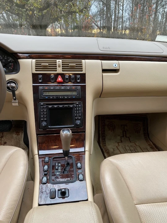 2000 Mercedes-Benz W210 E-Class - Image 10 of 11