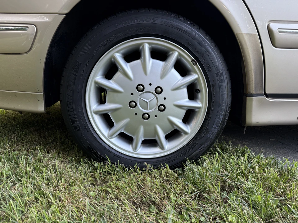 2000 Mercedes-Benz W210 E-Class - Image 24 of 31