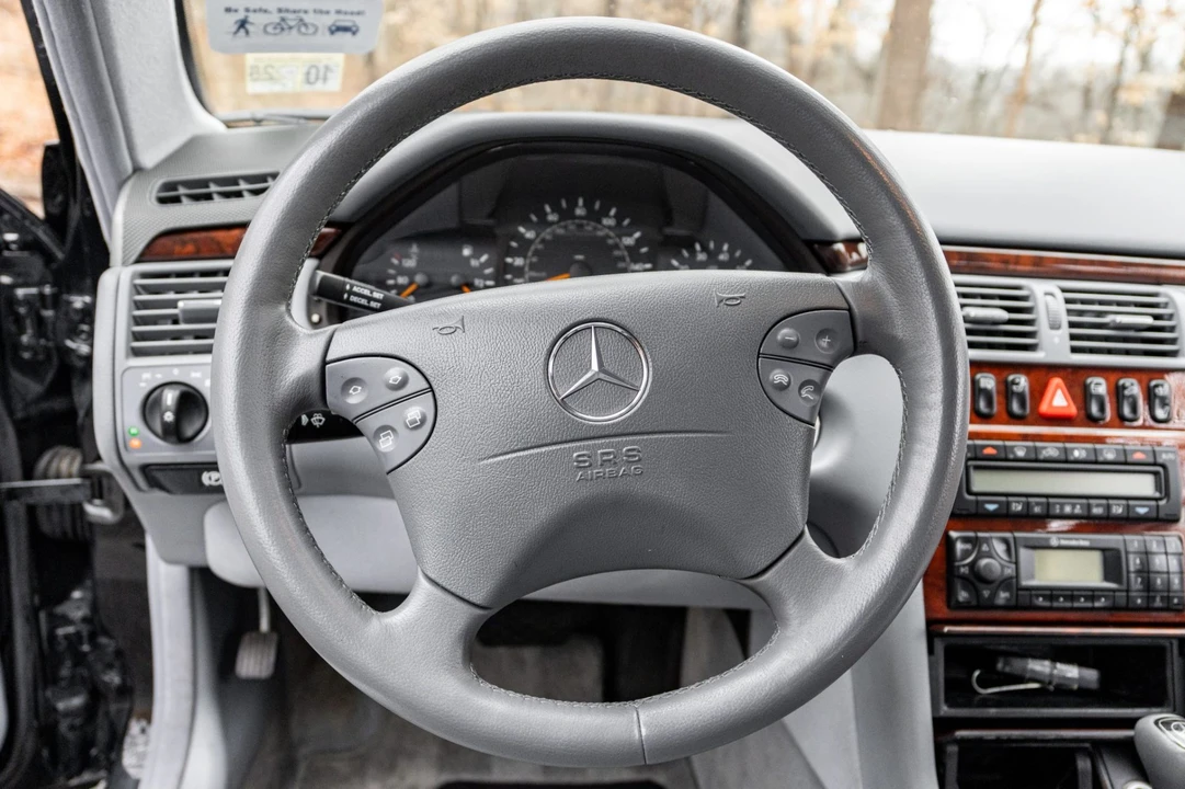 2000 Mercedes-Benz W210 E-Class - Image 5 of 7