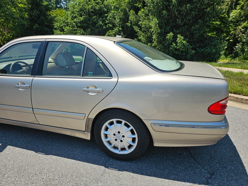 2000 Mercedes-Benz W210 E-Class - Image 25 of 31