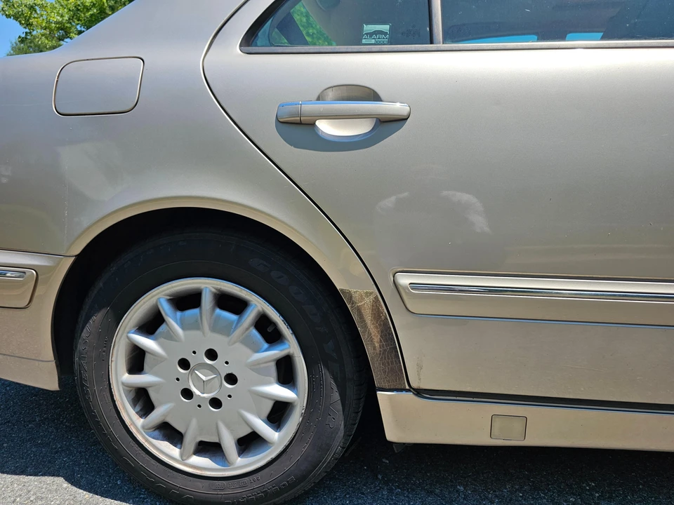 2000 Mercedes-Benz W210 E-Class - Image 26 of 31