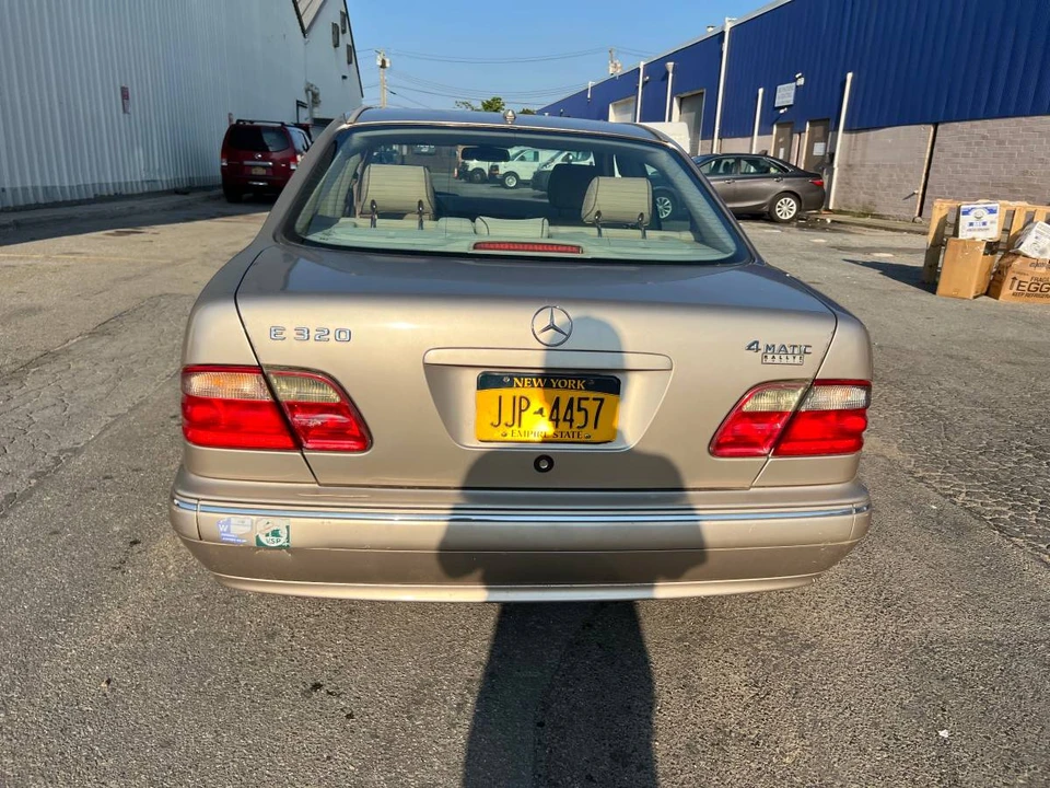 2000 Mercedes-Benz W210 E-Class - Image 7 of 20