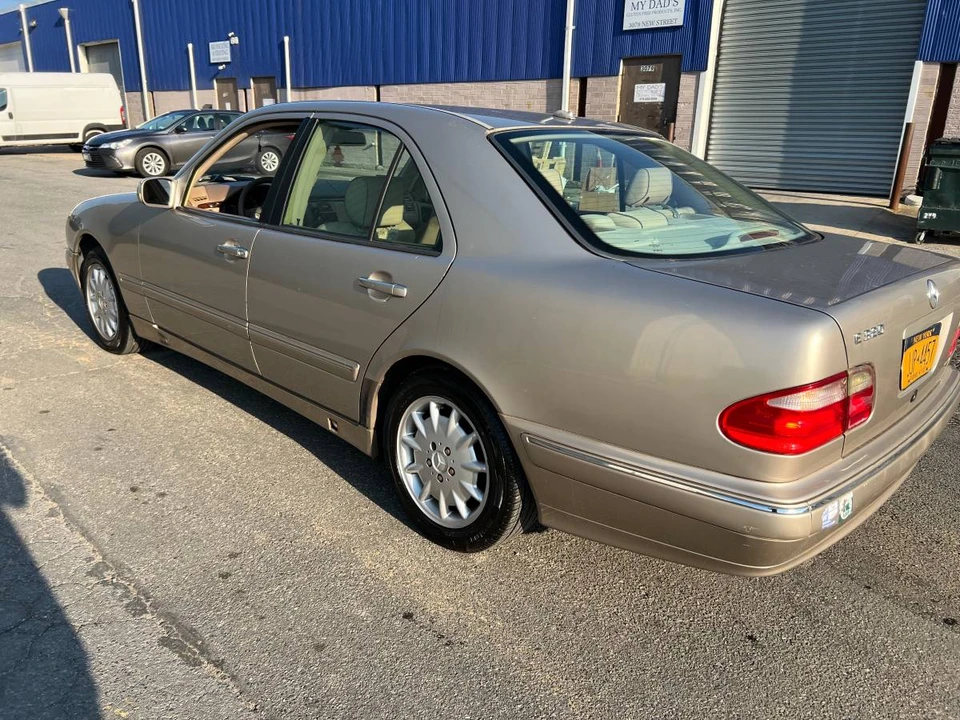 2000 Mercedes-Benz W210 E-Class - Image 5 of 19