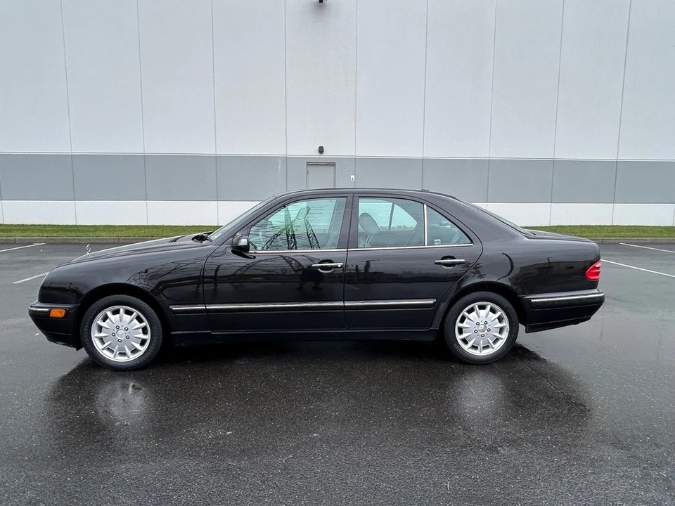 2000 Mercedes-Benz W210 E-Class - Image 7 of 12