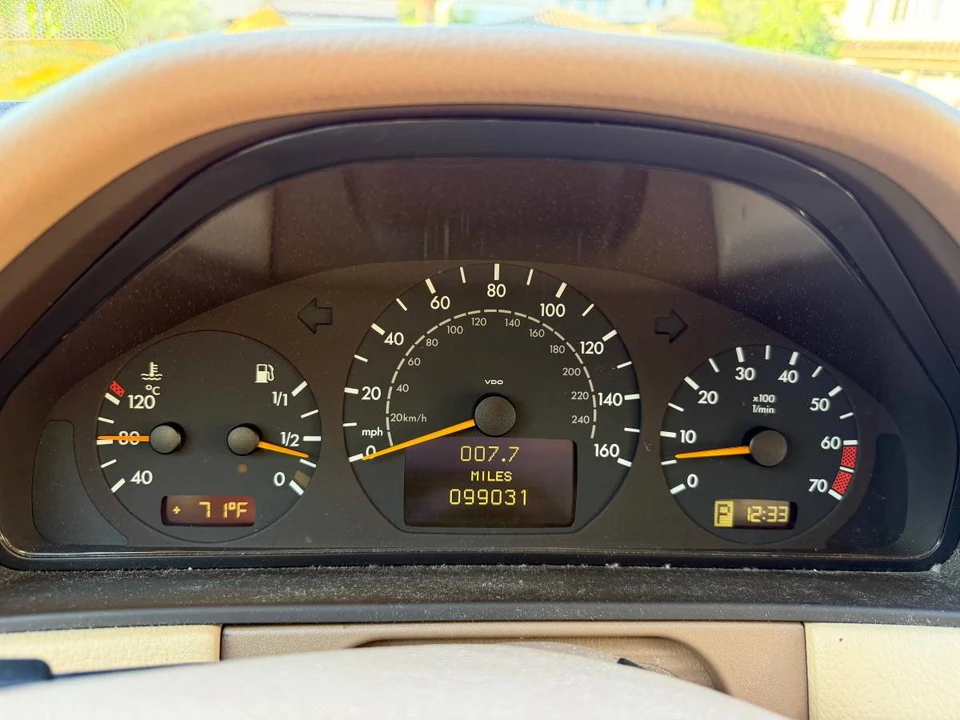 2000 Mercedes-Benz W210 E-Class - Image 5 of 6