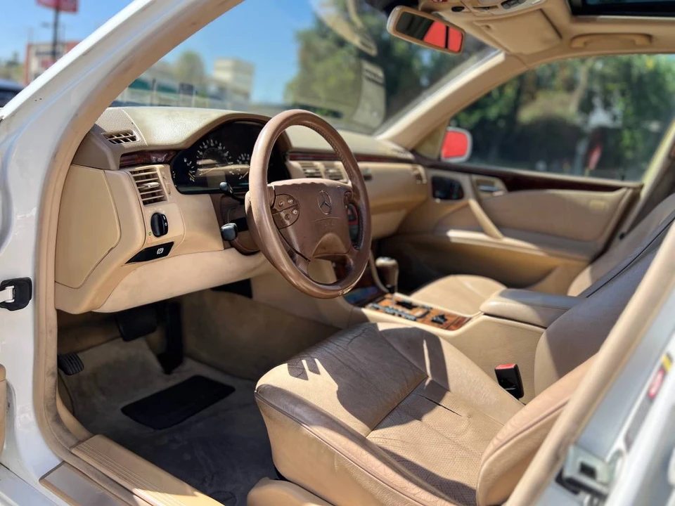 2000 Mercedes-Benz W210 E-Class - Image 16 of 22