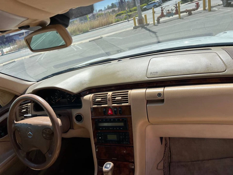 2000 Mercedes-Benz W210 E-Class - Image 12 of 22