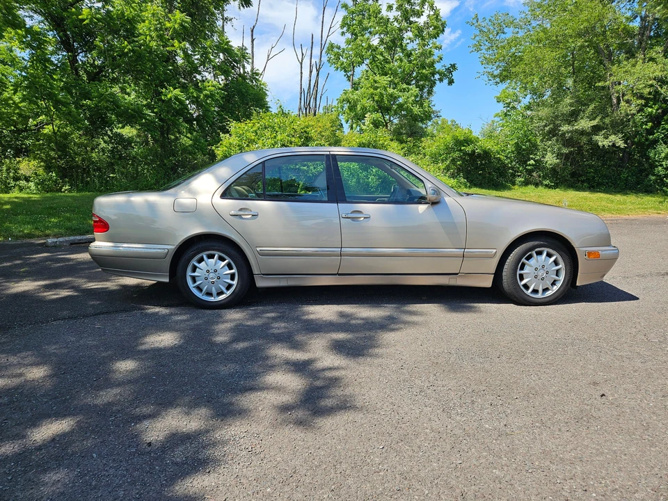 2000 Mercedes-Benz W210 E-Class - Image 17 of 31