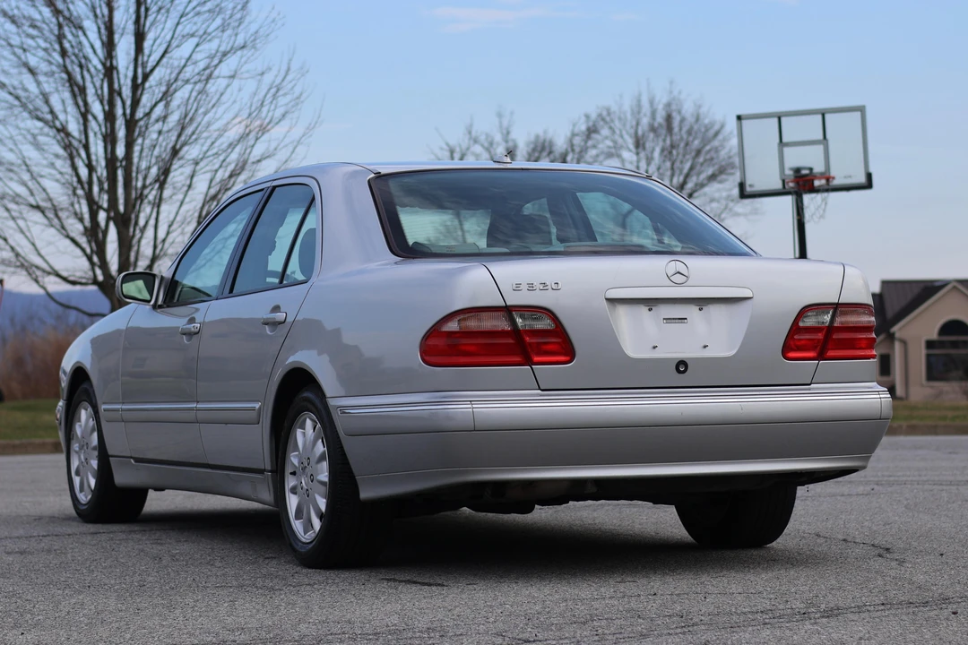 2000 Mercedes-Benz W210 E-Class - Image 9 of 31