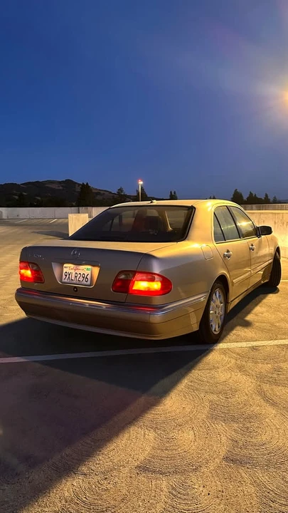 2000 Mercedes-Benz W210 E-Class - Image 3 of 11