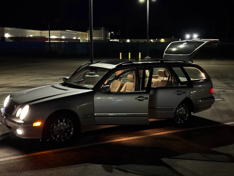 2000 Mercedes-Benz W210 E-Class - Image 5 of 24