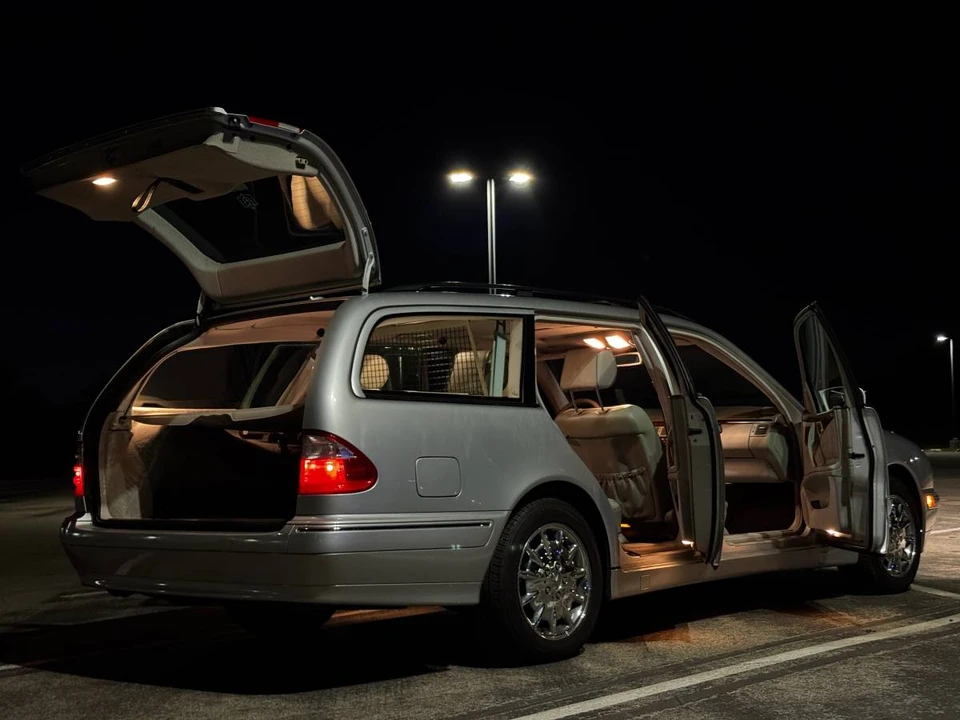 2000 Mercedes-Benz W210 E-Class - Image 4 of 24