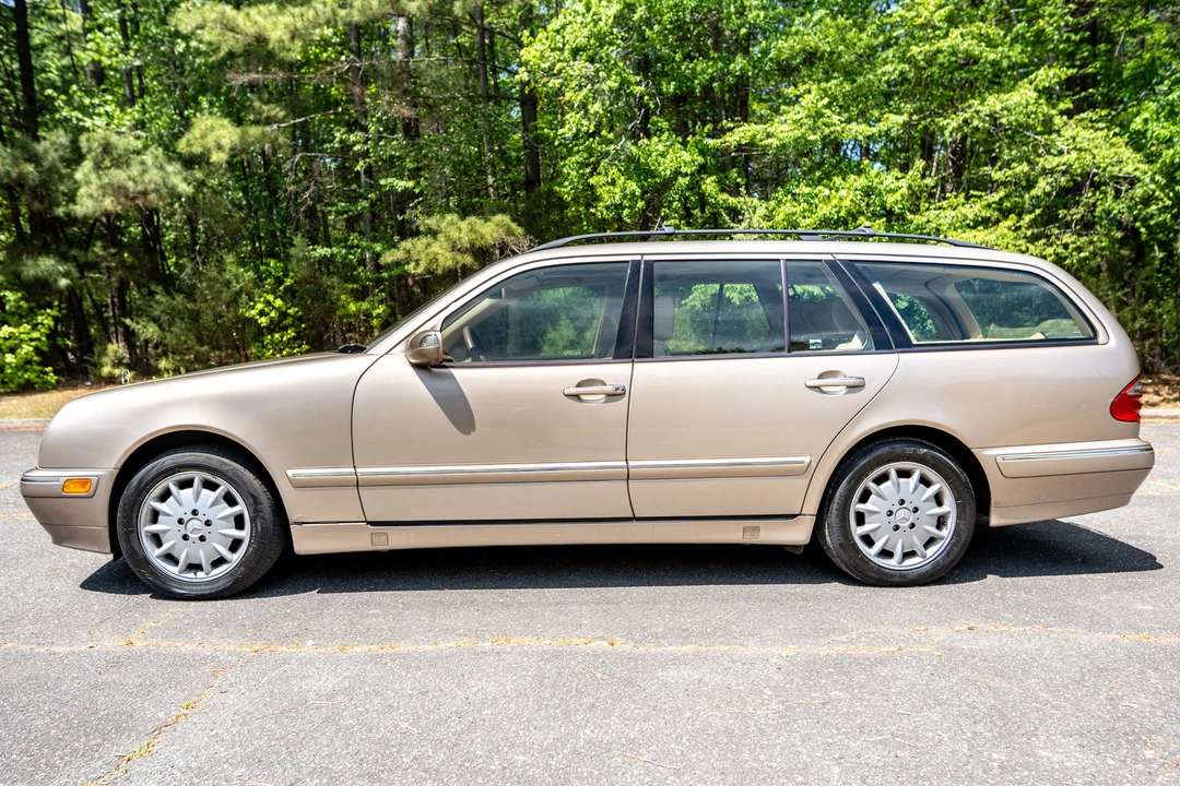 2000 Mercedes-Benz W210 E-Class - Image 22 of 31