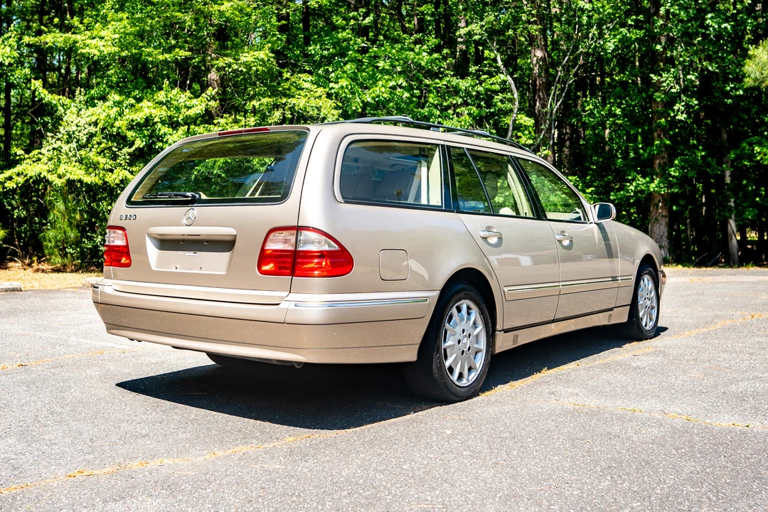 2000 Mercedes-Benz W210 E-Class - Image 16 of 31