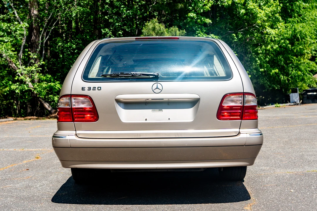 2000 Mercedes-Benz W210 E-Class - Image 19 of 31