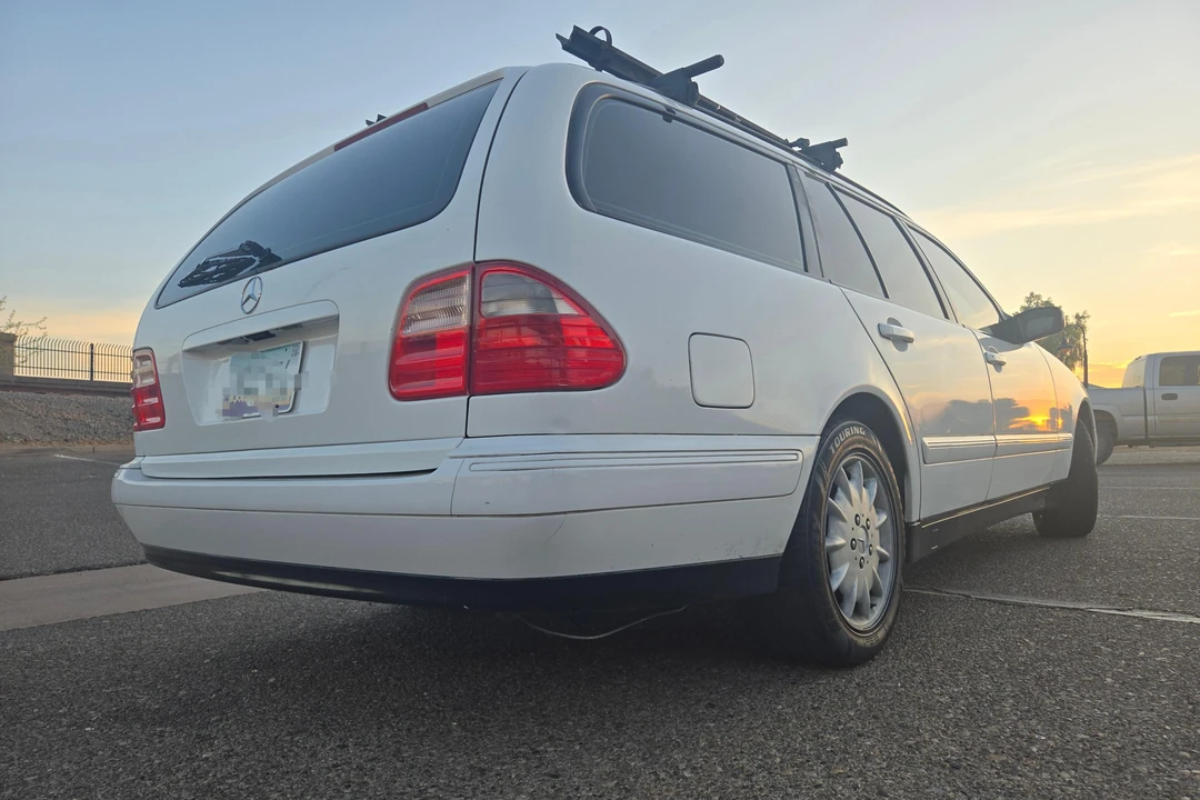 2000 Mercedes-Benz W210 E-Class - Image 12 of 31