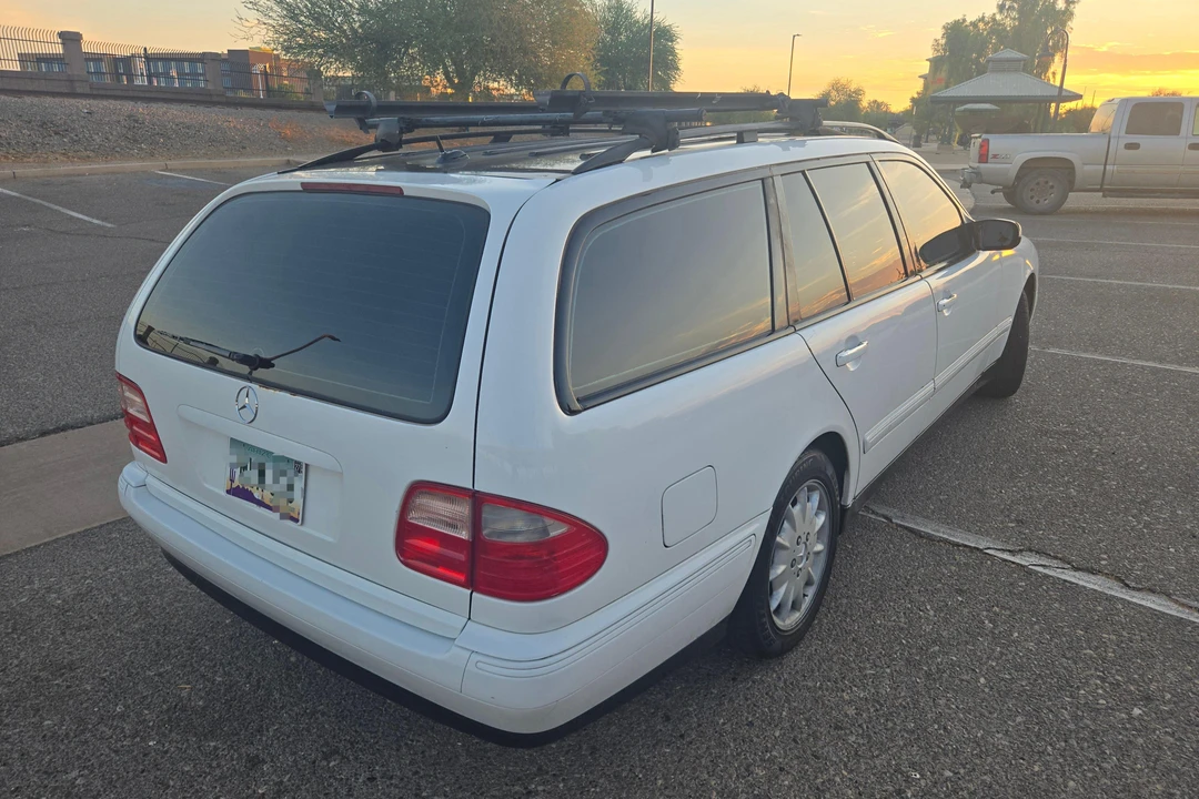 2000 Mercedes-Benz W210 E-Class - Image 4 of 31