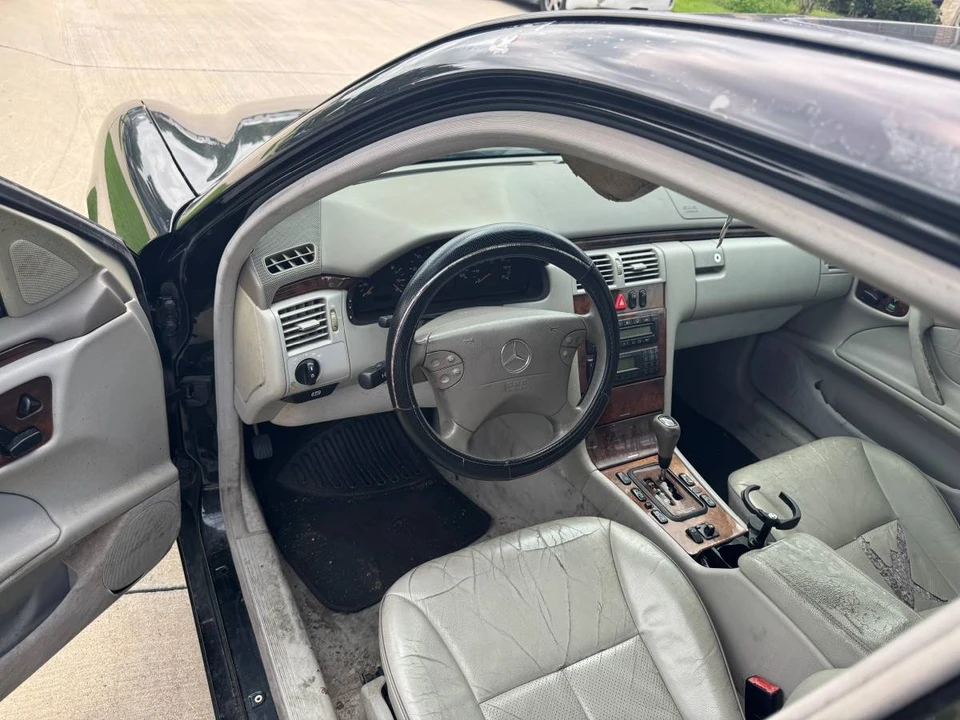 2000 Mercedes-Benz W210 E-Class - Image 9 of 10