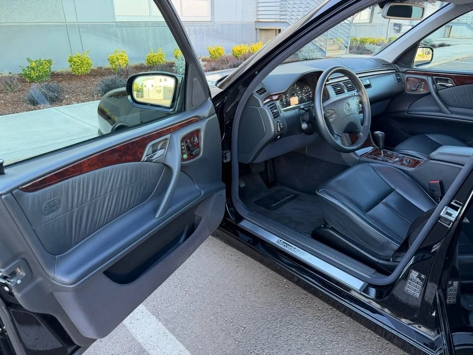 2000 Mercedes-Benz W210 E-Class - Image 5 of 9
