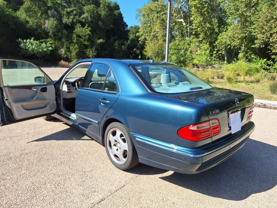 2000 Mercedes-Benz W210 E-Class - Image 2 of 5