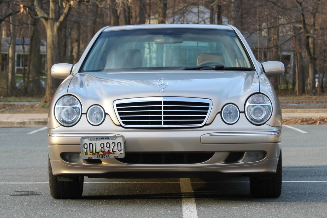 2000 Mercedes-Benz W210 E-Class - Image 2 of 31