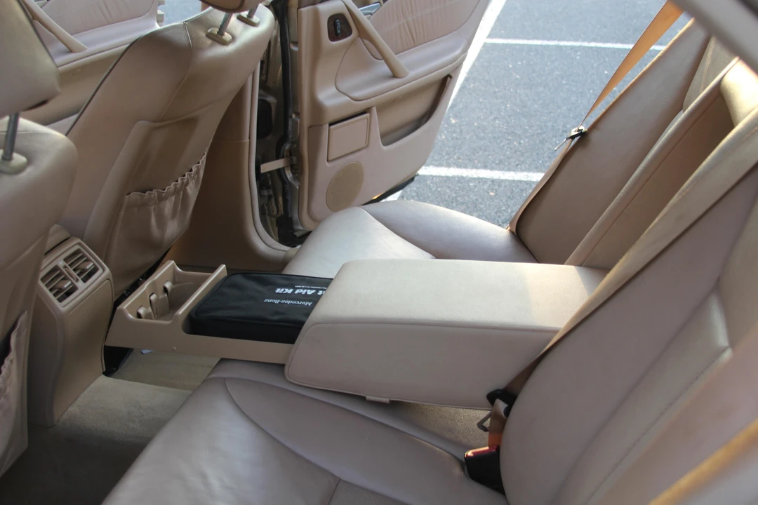 2000 Mercedes-Benz W210 E-Class - Image 31 of 31