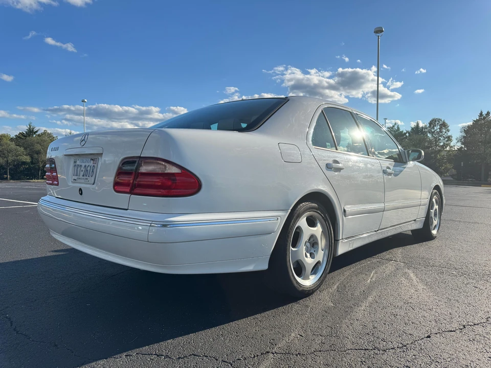 2000 Mercedes-Benz W210 E-Class - Image 12 of 31