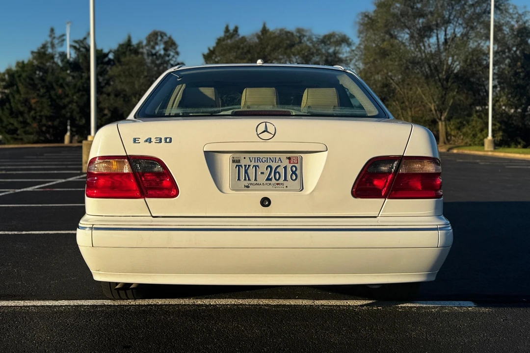 2000 Mercedes-Benz W210 E-Class - Image 5 of 31