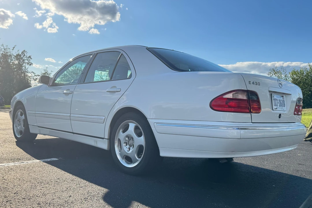 2000 Mercedes-Benz W210 E-Class - Image 4 of 31