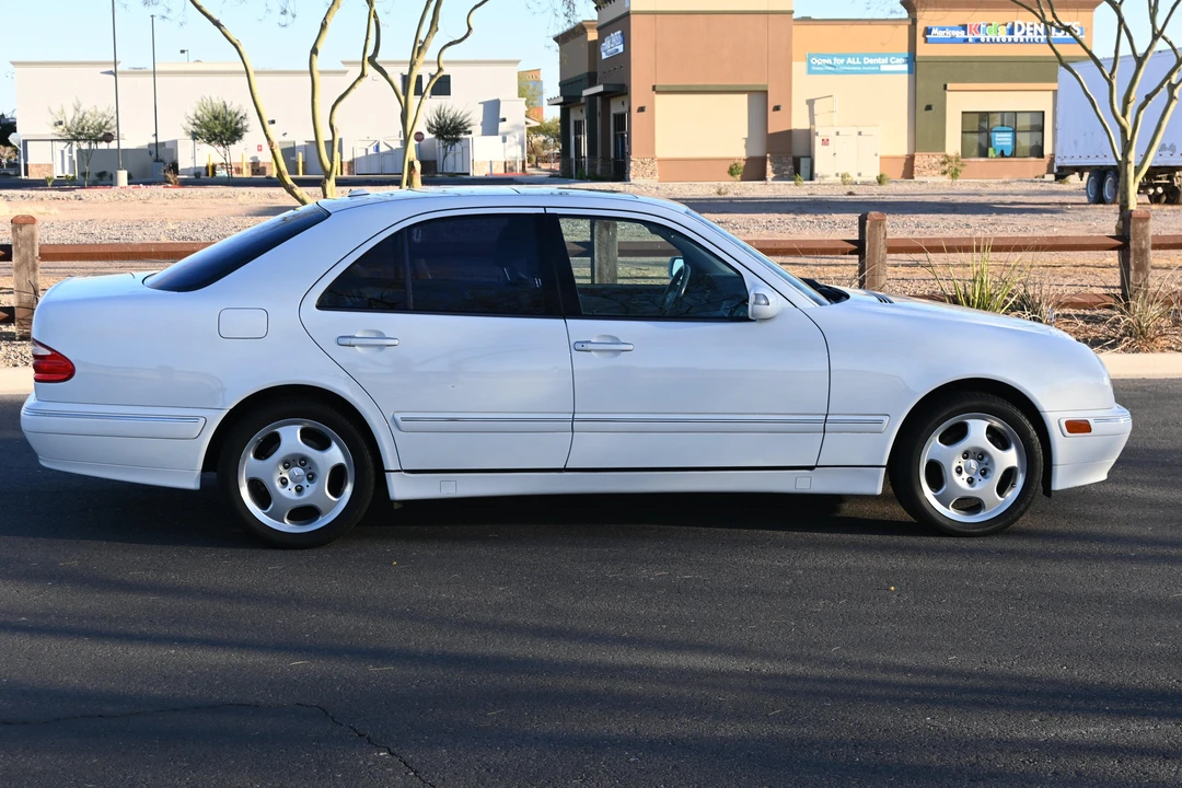 2000 Mercedes-Benz W210 E-Class - Image 26 of 31