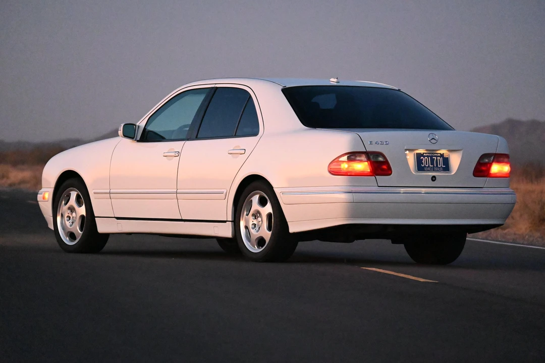 2000 Mercedes-Benz W210 E-Class - Image 5 of 31