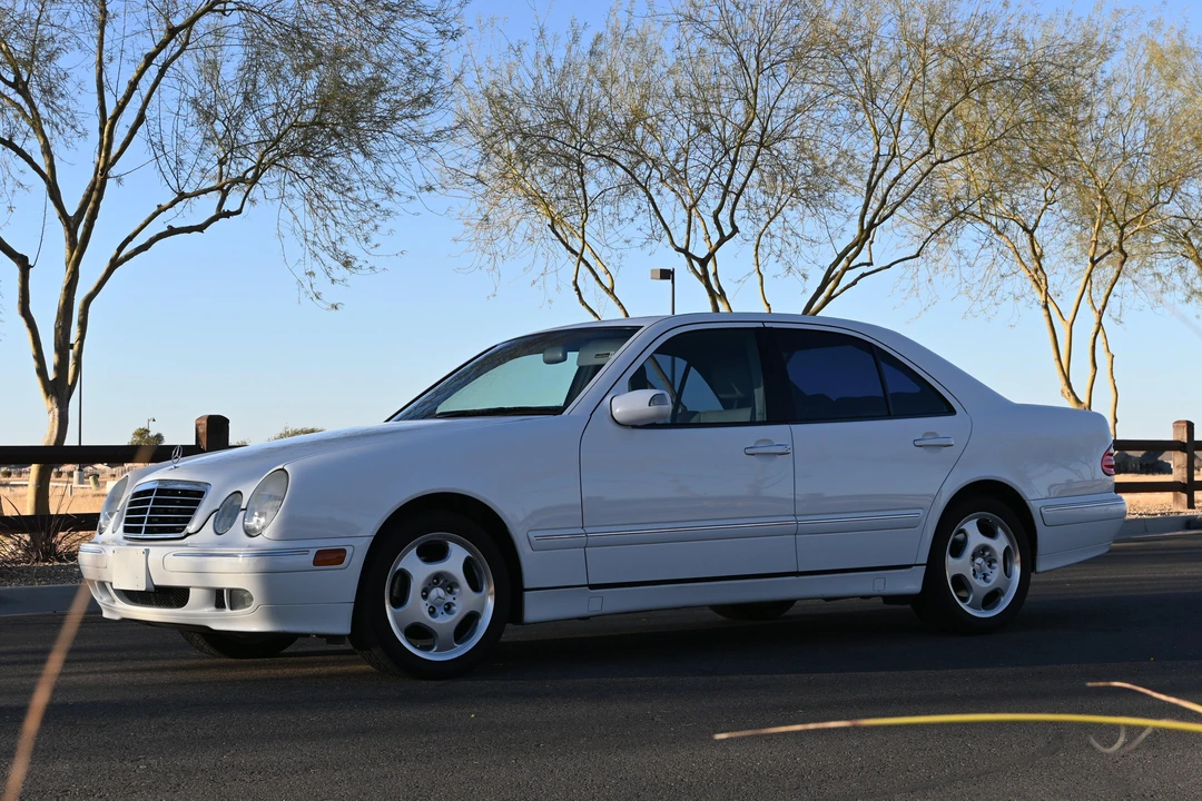 2000 Mercedes-Benz W210 E-Class - Image 3 of 31