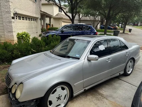 2000 Mercedes-Benz E55 AMG
