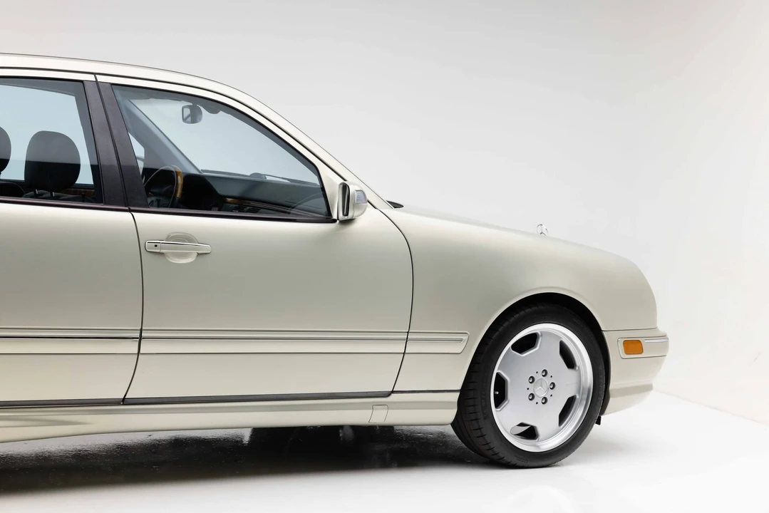 2000 Mercedes-Benz W210 E 36 & E 50 & E 55 & E 60 AMG - Image 23 of 31