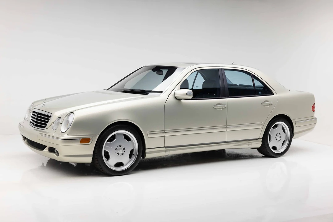 2000 Mercedes-Benz W210 E 36 & E 50 & E 55 & E 60 AMG - Image 2 of 31