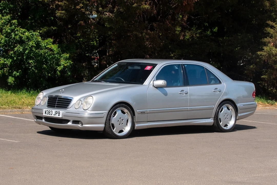 2000 Mercedes-Benz W210 E 36 & E 50 & E 55 & E 60 AMG - Image 5 of 30