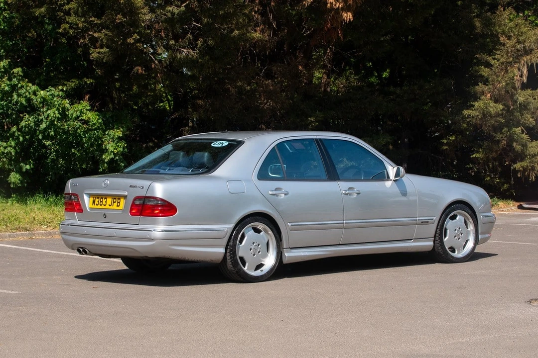 2000 Mercedes-Benz W210 E 36 & E 50 & E 55 & E 60 AMG - Image 16 of 31