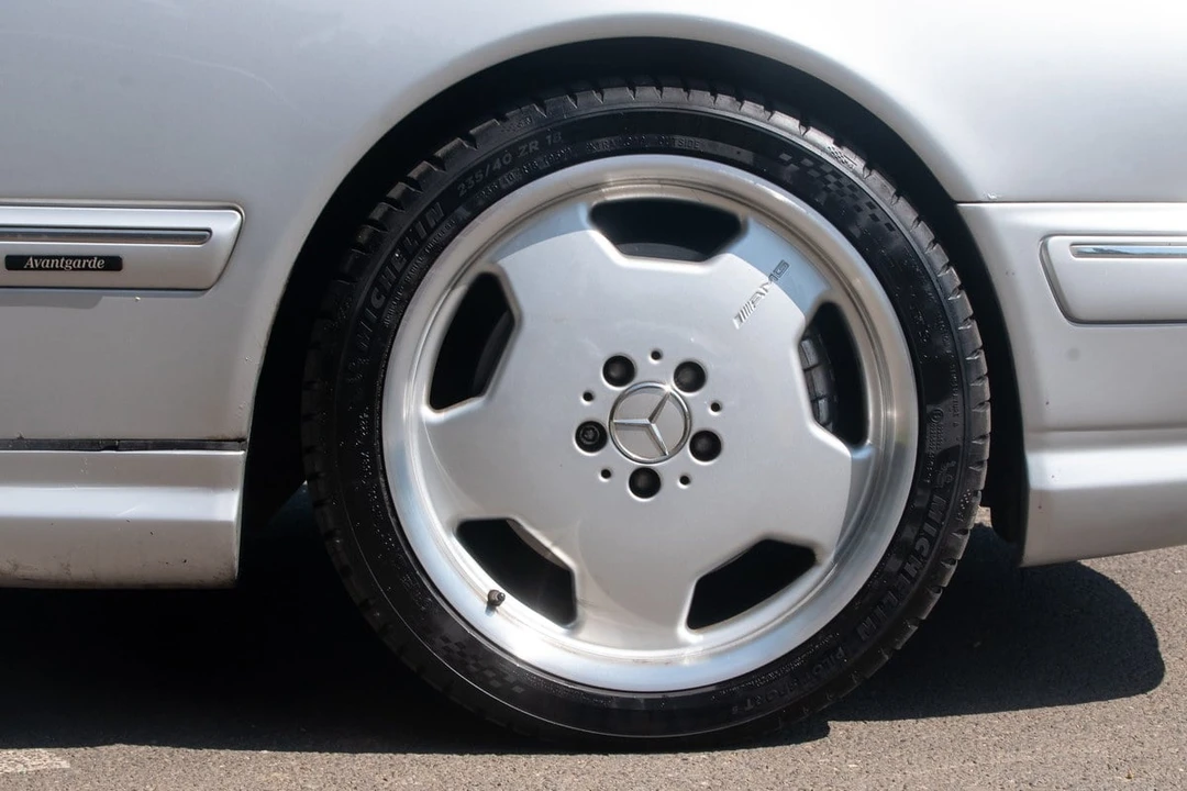 2000 Mercedes-Benz W210 E 36 & E 50 & E 55 & E 60 AMG - Image 25 of 31