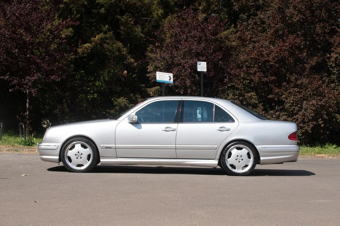 2000 Mercedes-Benz W210 E 36 & E 50 & E 55 & E 60 AMG - Image 21 of 31
