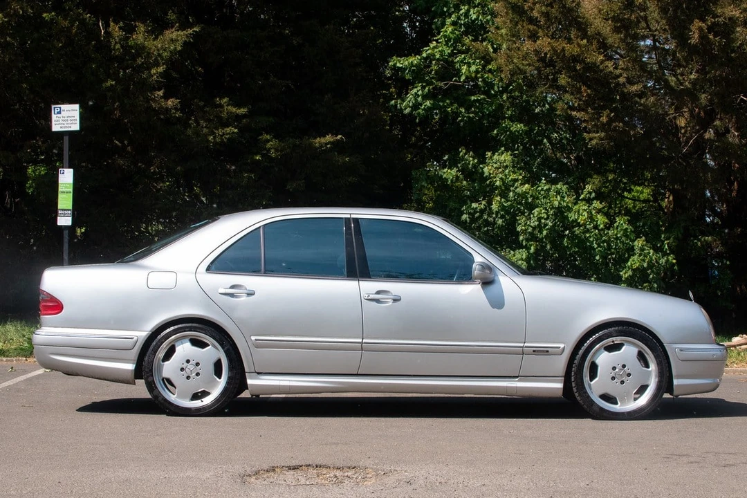 2000 Mercedes-Benz W210 E 36 & E 50 & E 55 & E 60 AMG - Image 19 of 31