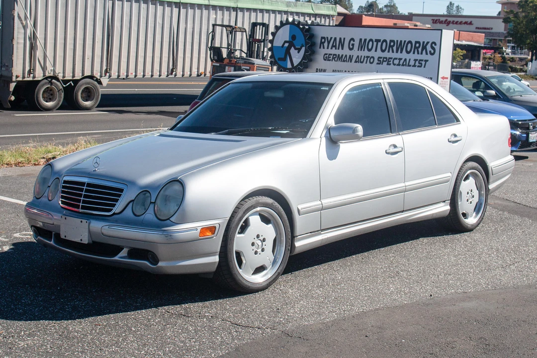 2000 Mercedes-Benz W210 E 36 & E 50 & E 55 & E 60 AMG - Image 3 of 31